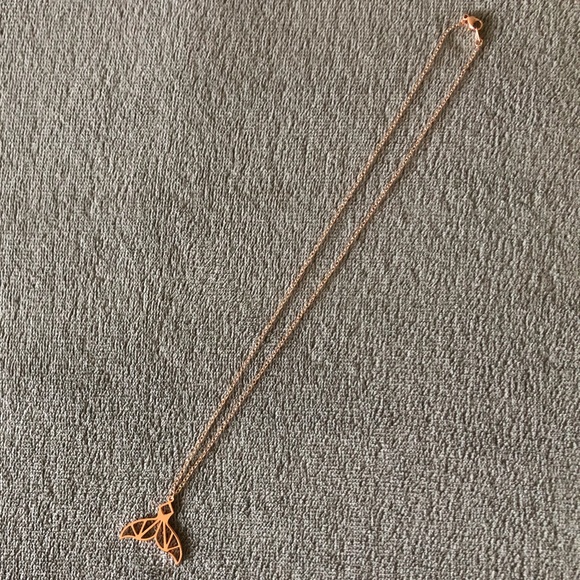 MERMAID TAIL NECKLACE - Picture 6 of 7